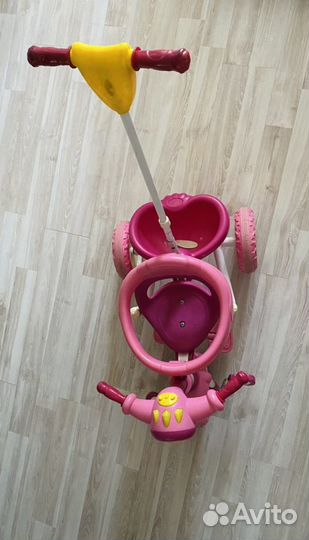 Трехколесный велосипед