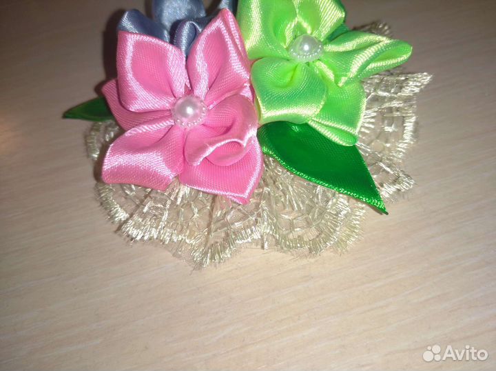 Заколка / резинка канзаши