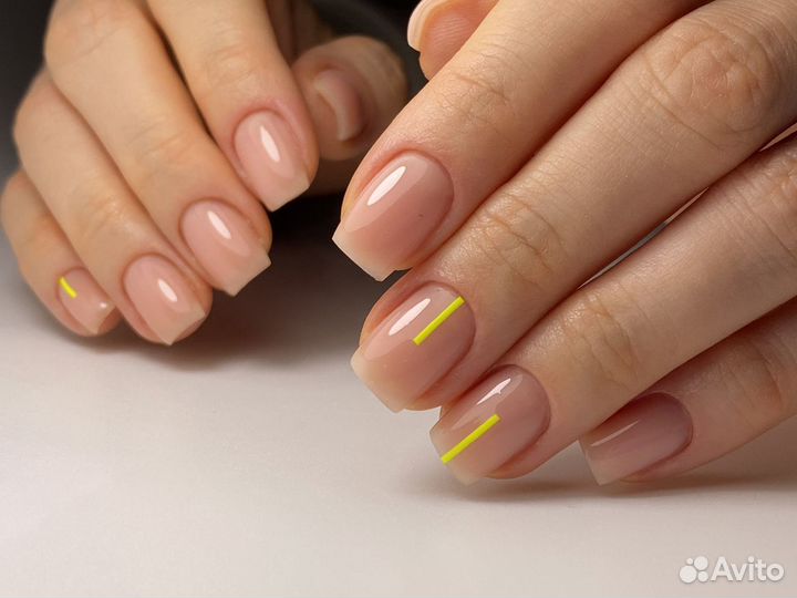 Наращивания ногтей