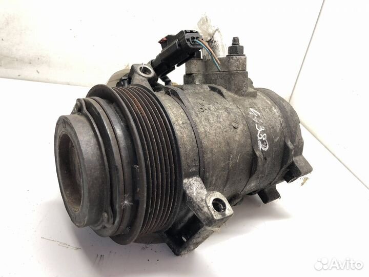 Компрессор кондиционера Chrysler 300C 2009