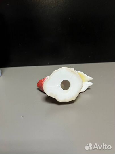 Фигурка фарфоровая Золотая рыбка