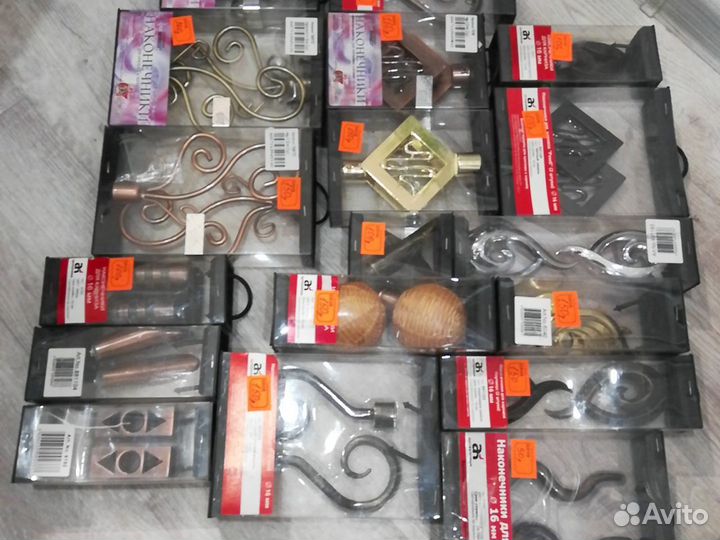 Наконечники на карнизы