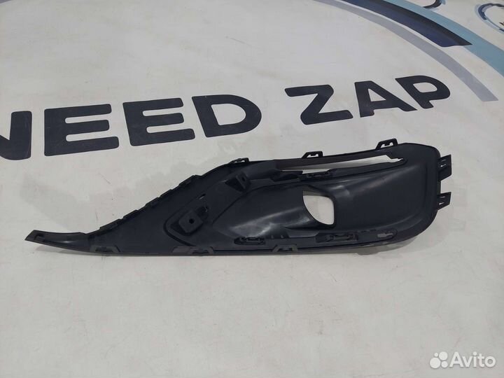 Накладка птф правая Peugeot 408 1 рестайлинг 2017