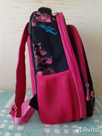 Рюкзак школьный для девочки