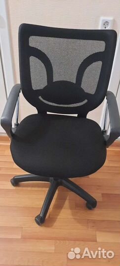 Компьютерное кресло