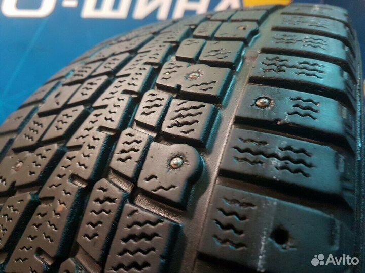 Dunlop SP Winter Ice 01 205/55 R16