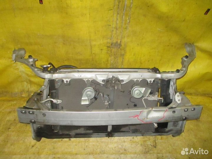 Передняя панель Toyota Wish ANE11G