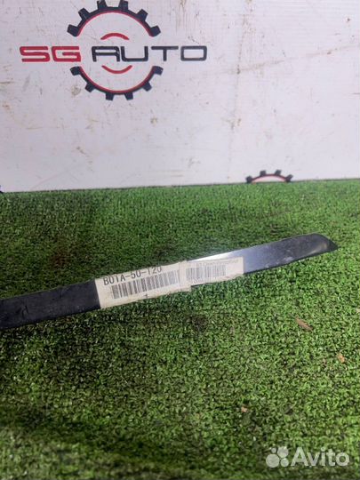 Крепление бампера Mazda 323F