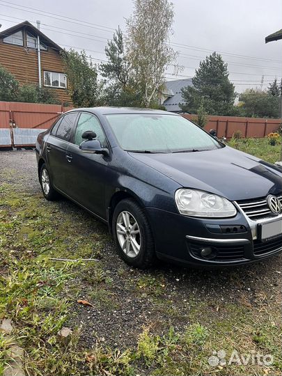 Volkswagen Jetta 1.6 AT, 2009, 149 000 км