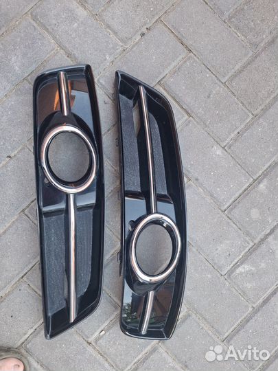 Решетка переднего бампера audi a3