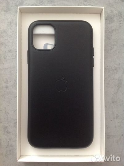 Кожаный чехол (накладка) для iPhone 11