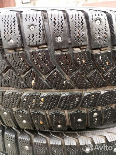 Viatti Brina Nordico V-522 215/55 R17