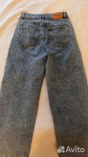 Джинсы широкие женские 44-46