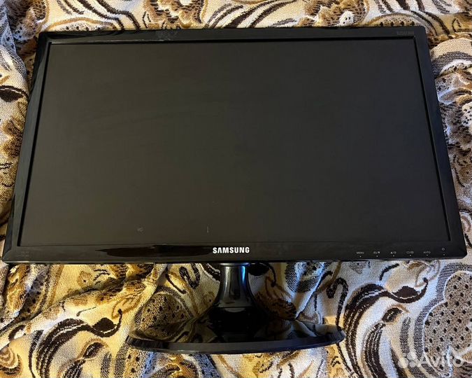 Монитор 22 дюйма full hd