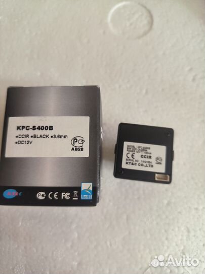 Монохромная видеокамера KPC-S400B фирмы 