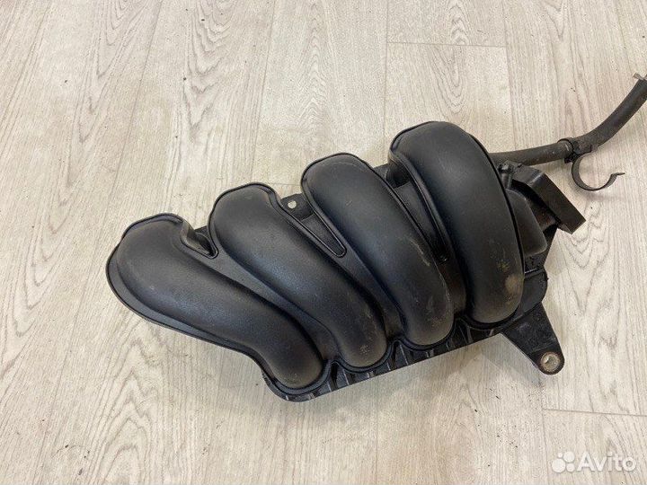 Коллектор впускной Toyota Avensis T25 1zzfe 2008