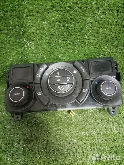 Блок управления климат-контролем 96738320XT Peugeo