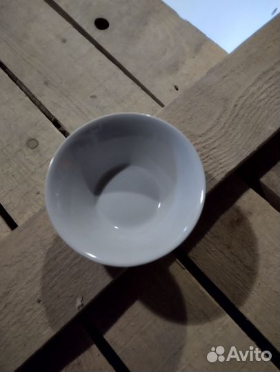 Посуда простая для горячего и салатов. Стаканы