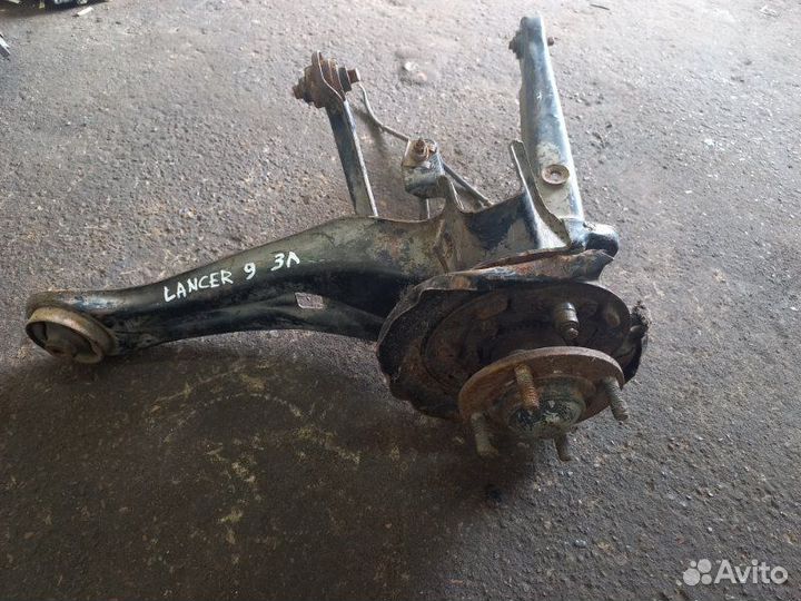 Рычаг продольный задний левый Mitsubishi Lancer 9