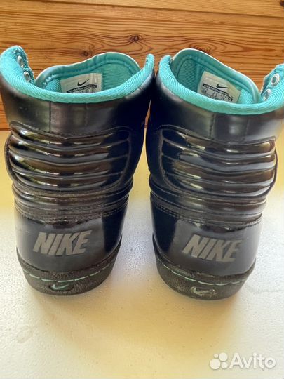 Кожаные кроссовки nike