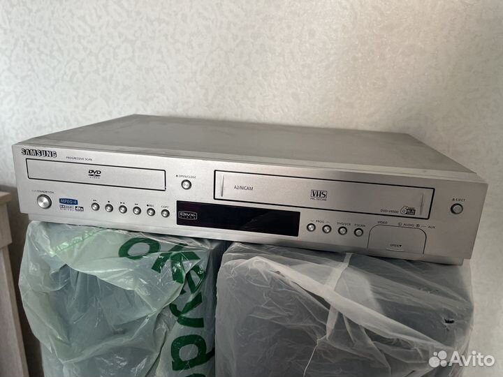DVD плеер Samsung V6500