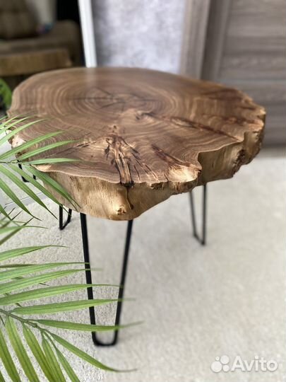 Стол из спила карагача