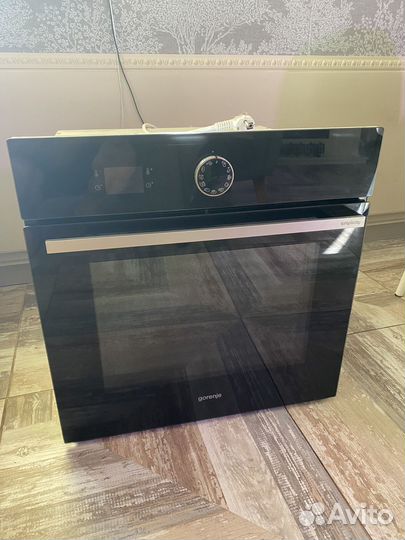 Духовой шкаф на запчасти или под восстановление