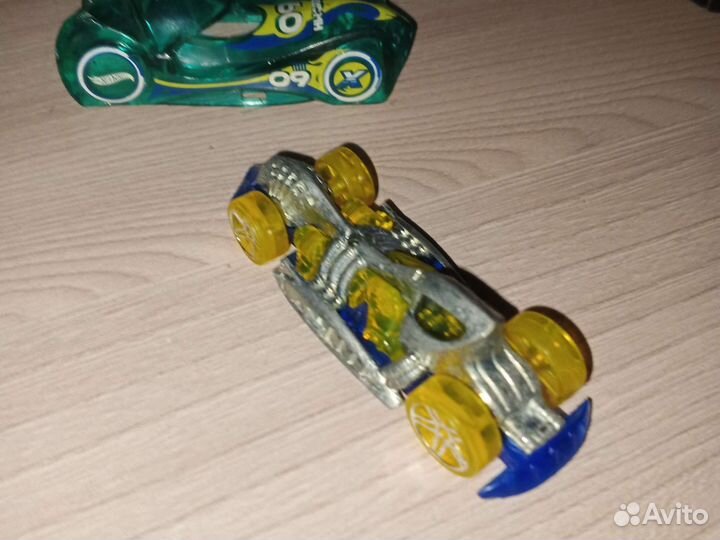 Машинка хот вилс