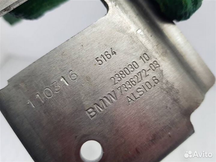 Петля капота правая BMW i8 2017 51647336272