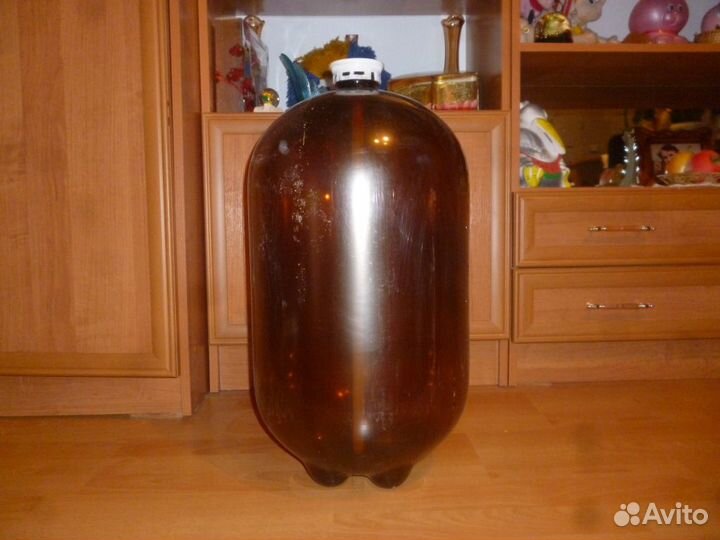 Пластиковая бутыль, 30 литров