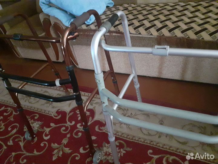 Ходунки для взрослых на колесах