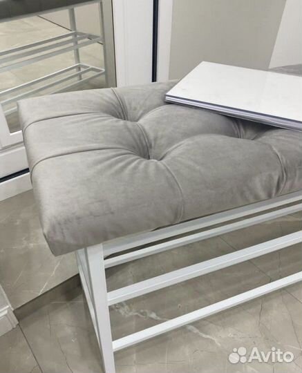 Обувница с мягким сиденьем