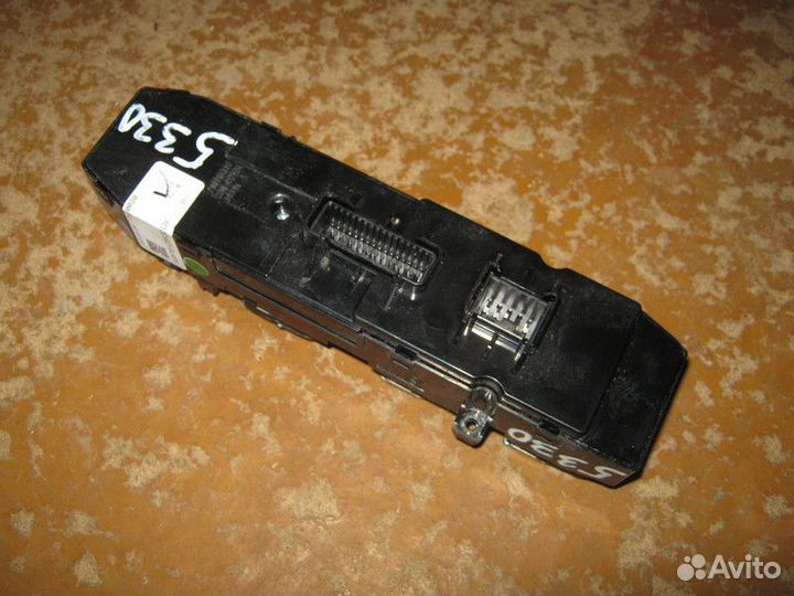 Блок управления стеклоподъемниками Kia Sorento Pri