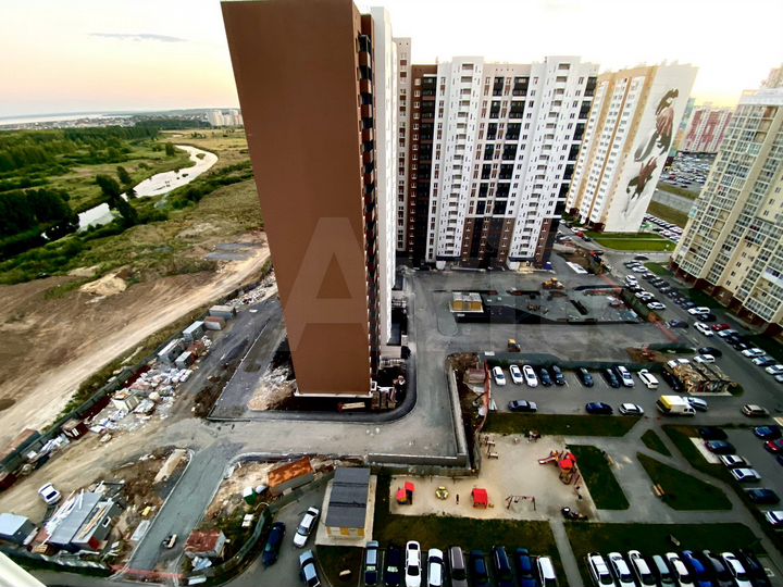 Квартира-студия, 37,6 м², 17/20 эт.