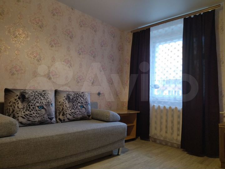 2-к. квартира, 52 м², 3/9 эт.