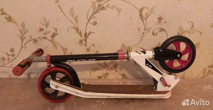 Самокат почти новый