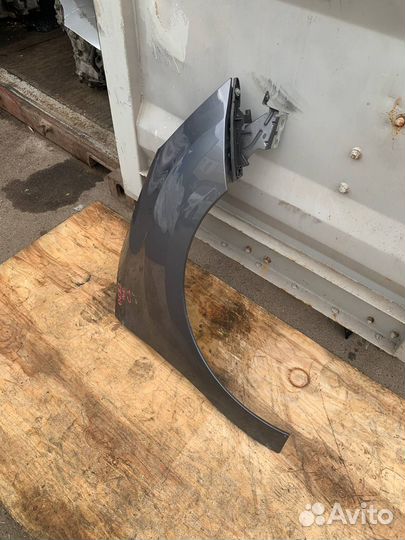 Крыло переднее правое Citroen C3 A51 DS3