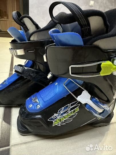 Детские горнолыжные ботинки 21,5