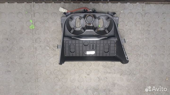 Подстаканник BMW X3 F25, 2016