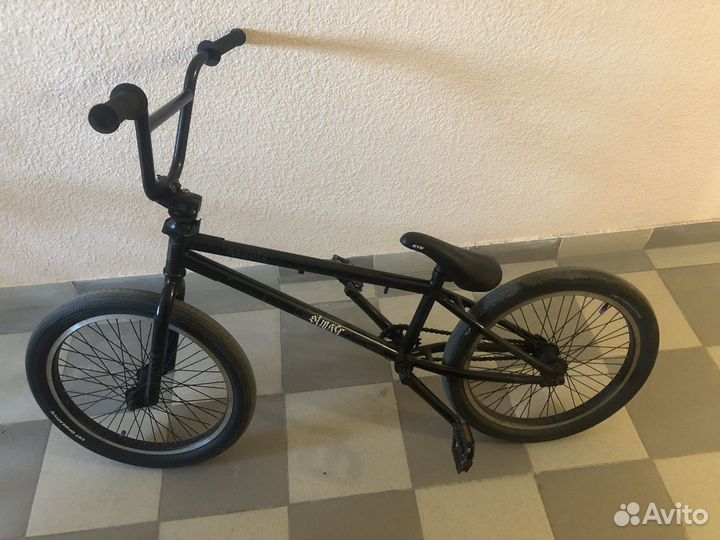 Трюковой велосипед bmx