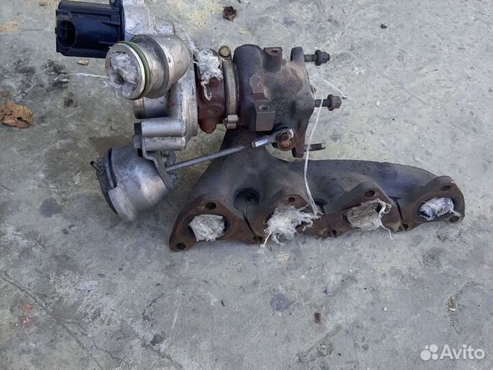 Турбина 1.4 TSI VW Golf 6 03C145702A