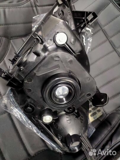 Фары cr-v 2001-2004г