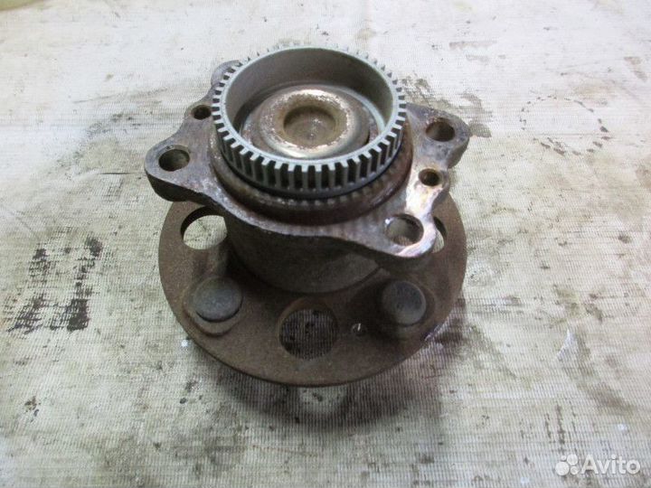 Ступица задняя Kia RIO 2011-2017 (527504L000)