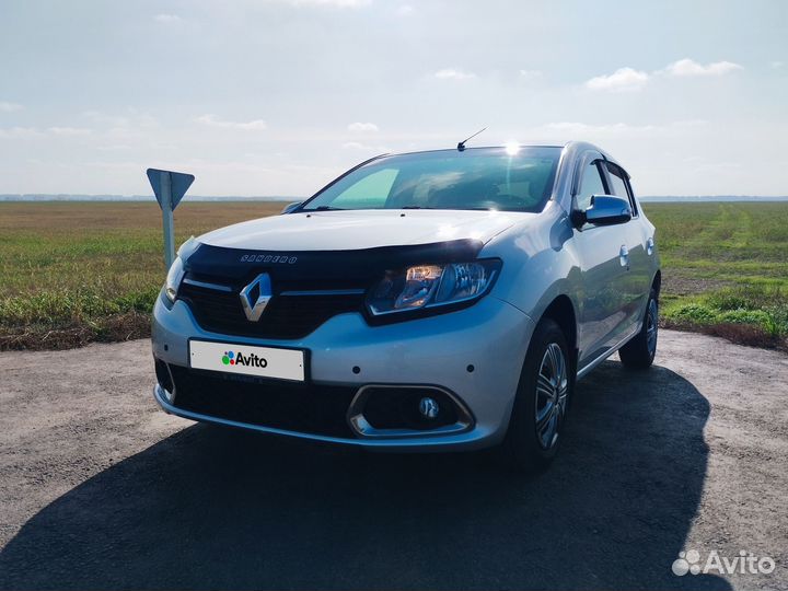 Renault Sandero 1.6 AT, 2016, 168 500 км