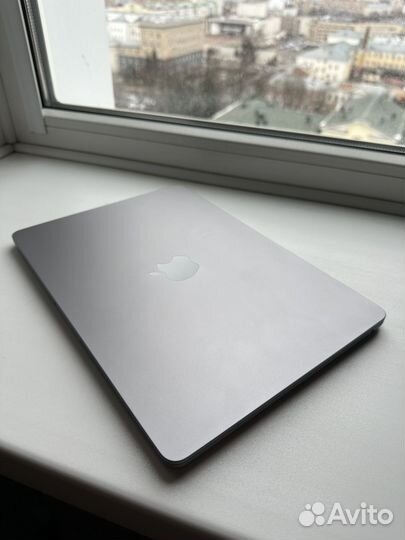Macbook air 13 2022 m2