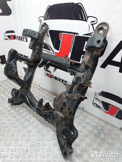 Подрамник передний Suzuki Grand Vitara II рестайли