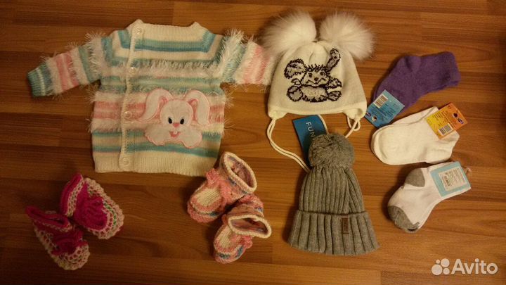Новые шапки,носочки, Варежки, Шарфы до 1,5 лет