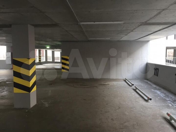 Машиноместо, 16 м²
