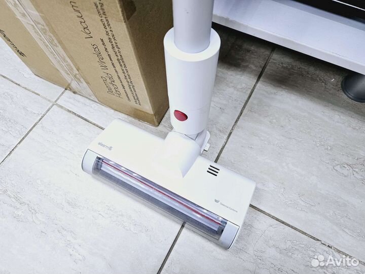 Пылесос вертикальный Deerma VC25 Plus как новый