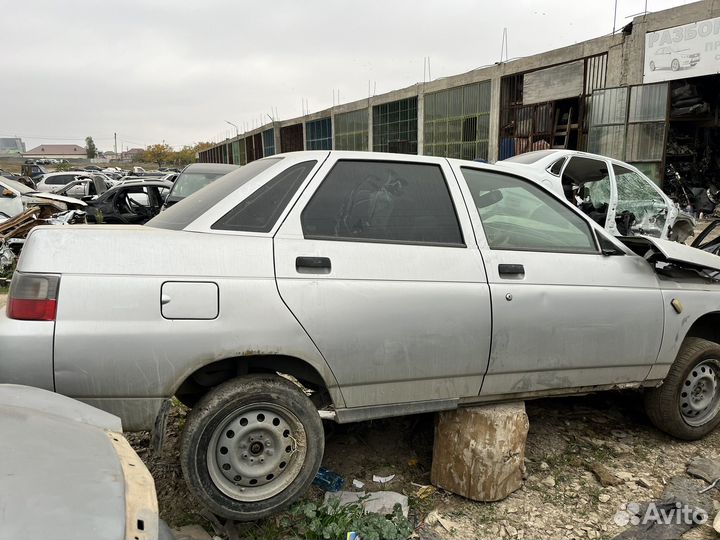 Запчасти на ваз 2110